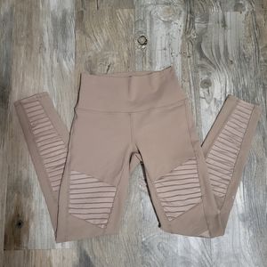 Alo Yoga Moto High-Waist Legging Gravel Glossy Size Medium